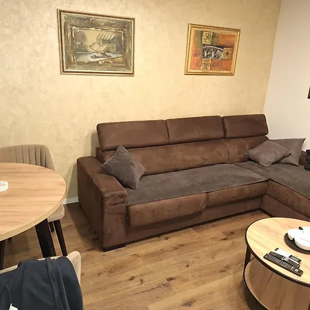 Appartment- Stan Zenica Exterior foto